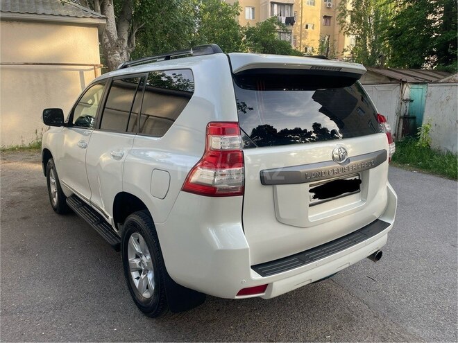 Toyota Land Cruiser Prado 2013, 195,000 km - 2.7 л - Bakı