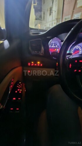 Kia Carnival-18