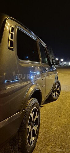 LADA (VAZ) Niva 2021, 42,000 km - 1.7 л - Gəncə