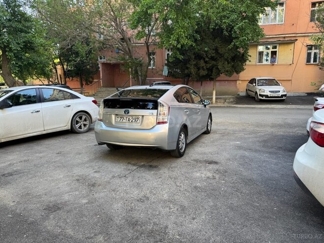 Toyota Prius 2011, 201,168 km - 1.8 l - Bakı