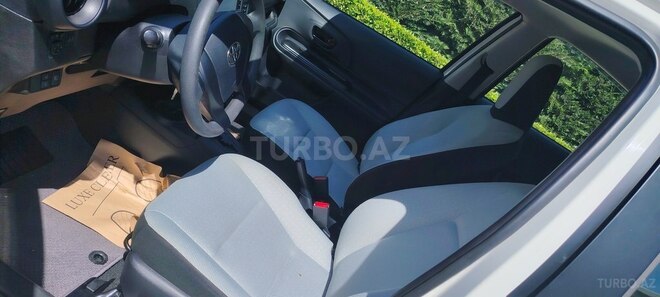 Toyota Aqua 2017, 114,000 km - 1.5 l - Bakı