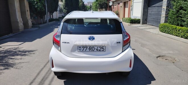 Toyota Aqua 2017, 114,000 km - 1.5 l - Bakı