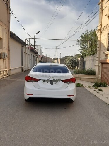 Hyundai Elantra 2015, 149,967 km - 1.8 l - Bakı