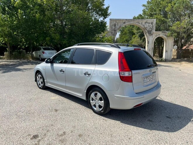 Hyundai i30 2010, 230,000 km - 1.6 л - Bakı