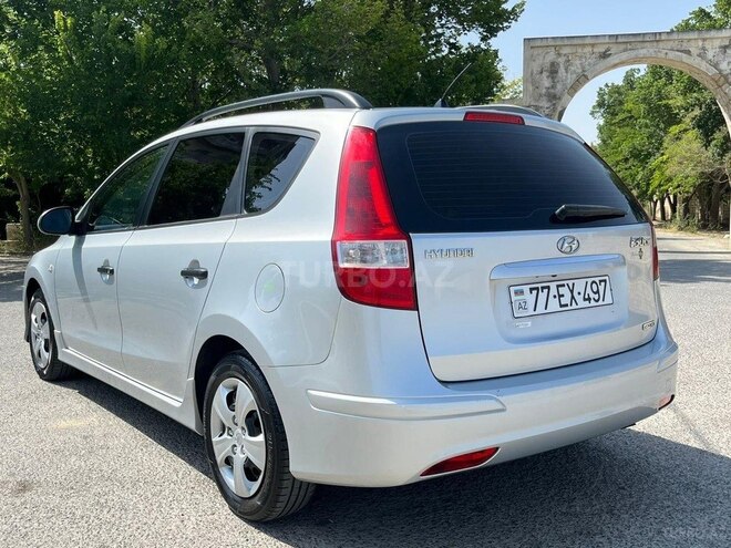 Hyundai i30 2010, 230,000 km - 1.6 л - Bakı