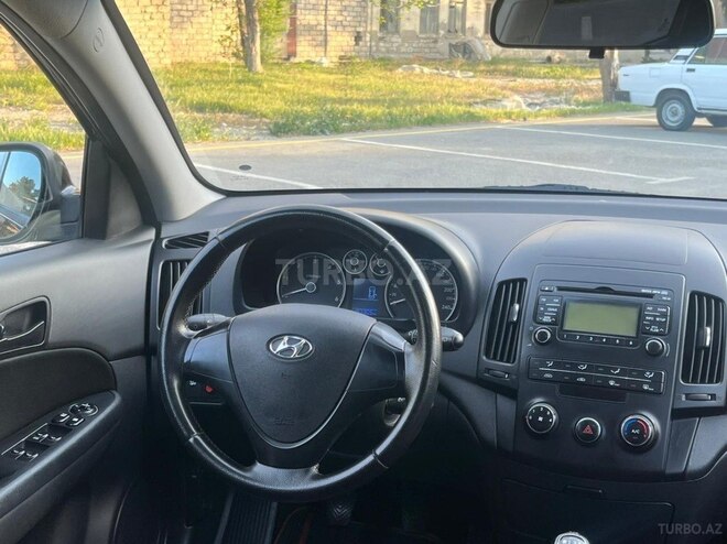 Hyundai i30 2010, 230,000 km - 1.6 л - Bakı