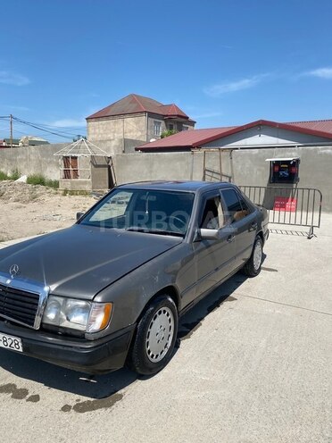 Mercedes E 230 1986, 500,000 km - 2.3 l - Bakı