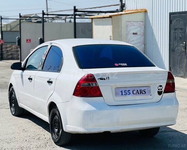 Chevrolet Aveo-4