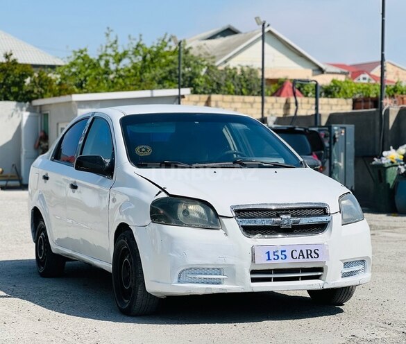Chevrolet Aveo-3