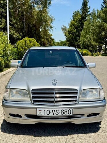 Mercedes C 200 1996, 400,000 km - 2.0 l - Sabirabad