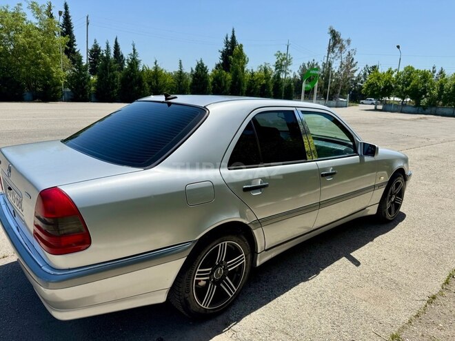 Mercedes C 200 1996, 400,000 km - 2.0 l - Sabirabad
