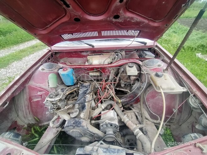 Audi  1983, 200,000 km - 1.6 l - Xaçmaz