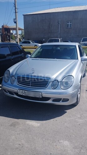 Mercedes E 220 d 2005, 460,000 km - 2.2 л - Naxçıvan