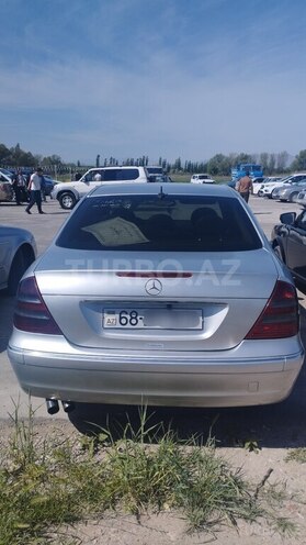 Mercedes E 220 d 2005, 460,000 km - 2.2 л - Naxçıvan