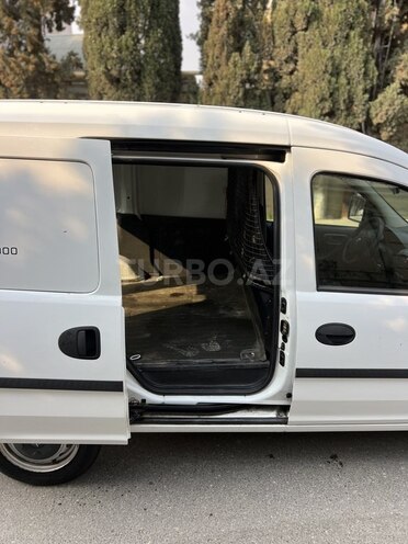 Opel Combo-10
