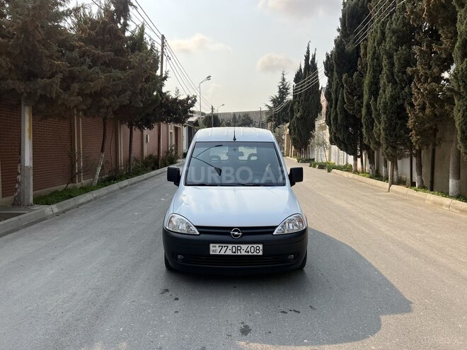 Opel Combo-8