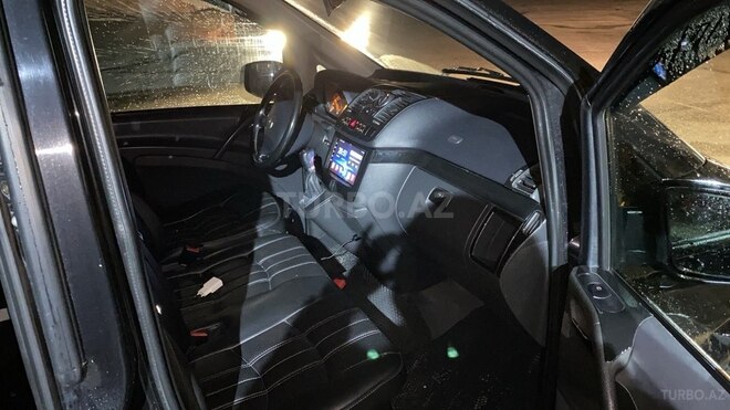 Mercedes Vito 116 2013, 200,000 km - 2.2 l - Qusar