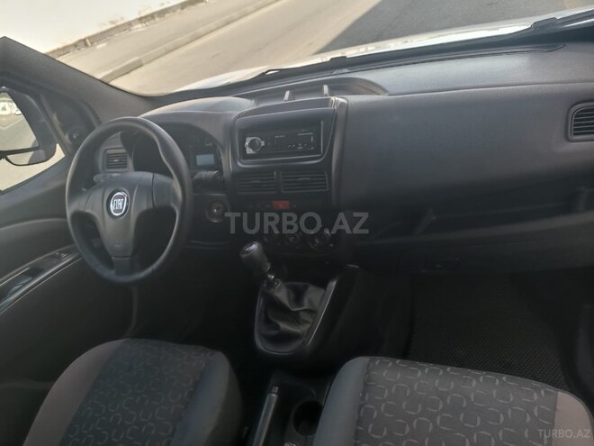 Fiat Doblo 2011, 240,000 km - 1.4 l - Bakı
