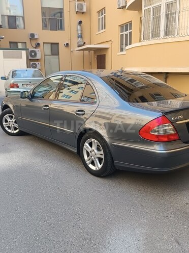 Mercedes E 220 d 2007, 327,037 km - 2.2 l - Bakı