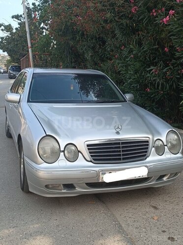 Mercedes E 200 2001, 392,948 km - 2.0 l - Bakı