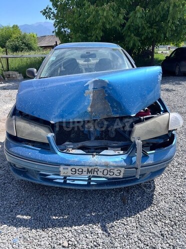 Nissan Sunny 2001, 15,000 km - 1.6 l - İsmayıllı