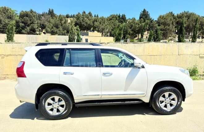 Toyota Land Cruiser Prado 2011, 242,000 km - 2.7 l - Bakı