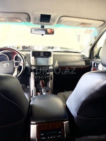 Toyota Land Cruiser Prado 2011, 242,000 km - 2.7 l - Bakı