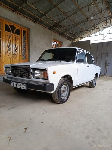 LADA (VAZ) 2107 2003, 70,000 km - 1.6 l - Samux