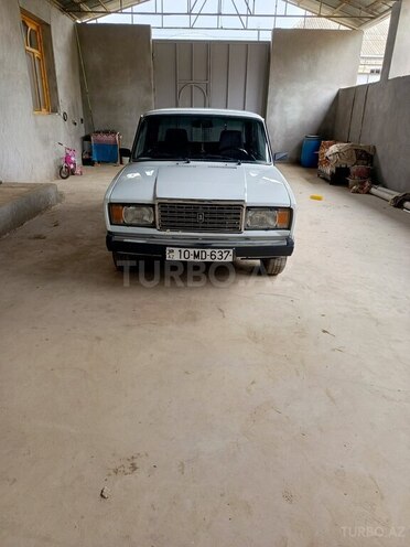 LADA (VAZ) 2107 2003, 70,000 km - 1.6 l - Samux