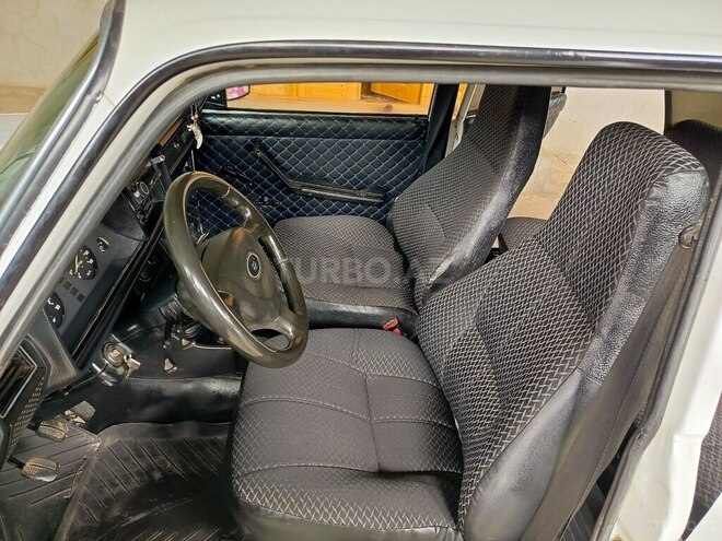 LADA (VAZ) 2107 2003, 70,000 km - 1.6 l - Samux