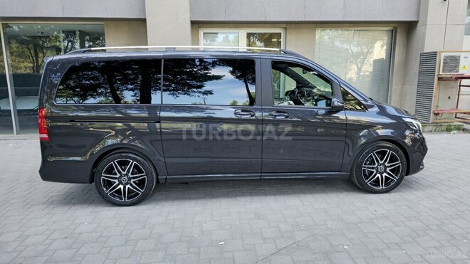 Mercedes V 250-3