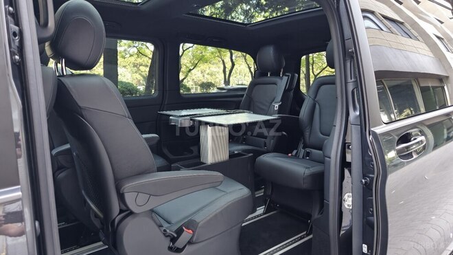 Mercedes V 250-12