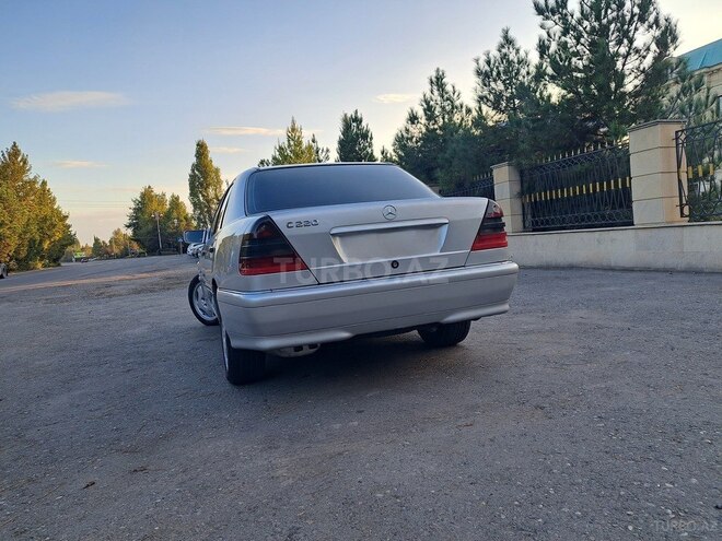 Mercedes C 220 d 1999, 410,000 km - 2.2 л - Bərdə