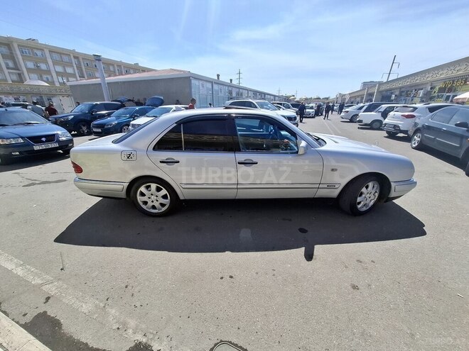 Mercedes E 230 1997, 480,000 km - 2.3 l - Naxçıvan