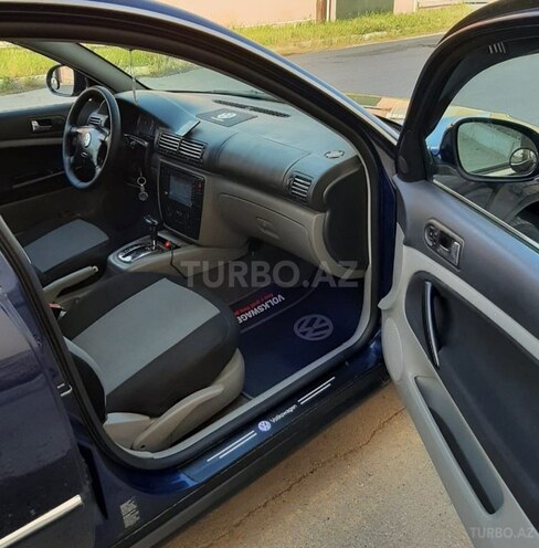 Volkswagen Passat 2004, 319,500 km - 1.8 l - Bakı