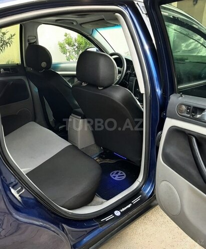 Volkswagen Passat 2004, 319,500 km - 1.8 l - Bakı