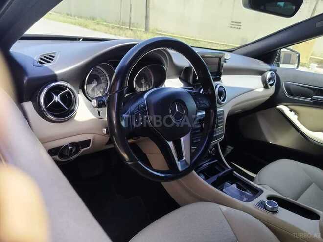 Mercedes GLA 250 4MATIC 2014, 70,000 km - 2.0 l - Bakı