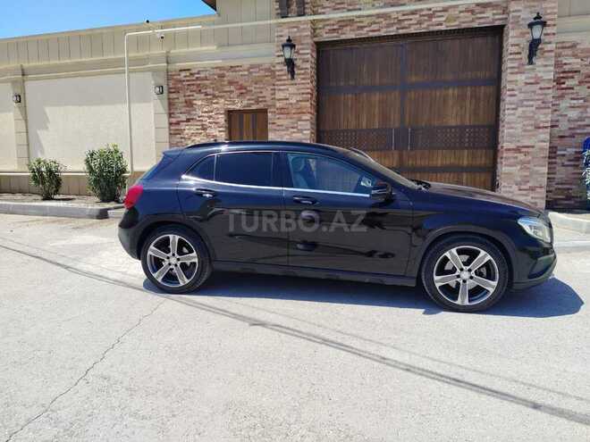Mercedes GLA 250 4MATIC 2014, 70,000 km - 2.0 l - Bakı
