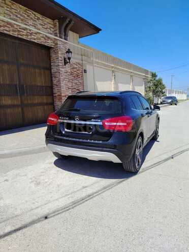 Mercedes GLA 250 4MATIC 2014, 70,000 km - 2.0 l - Bakı