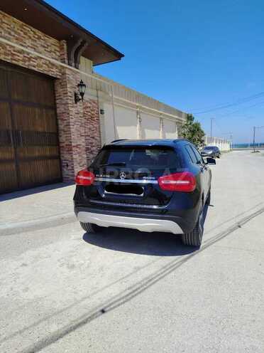Mercedes GLA 250 4MATIC 2014, 70,000 km - 2.0 l - Bakı