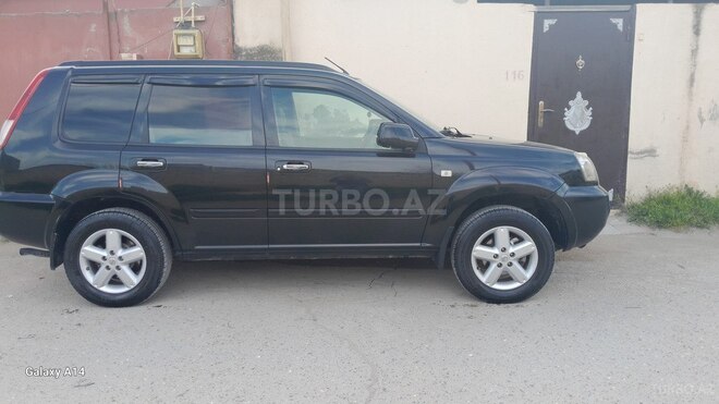 Nissan X-Trail 2003, 215,500 km - 2.0 l - Bakı