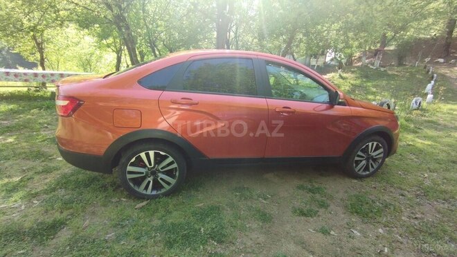 LADA (VAZ) Vesta Cross 2018, 110,000 km - 1.8 l - Lənkəran