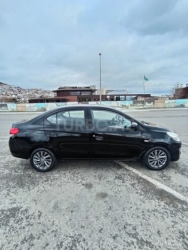 Mitsubishi Attrage 2015, 198,000 km - 1.2 l - Bakı