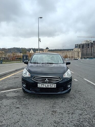 Mitsubishi Attrage 2015, 198,000 km - 1.2 l - Bakı