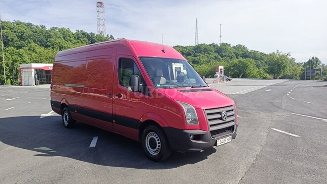 Volkswagen Crafter 2009, 300,000 km - 2.5 л - Zaqatala