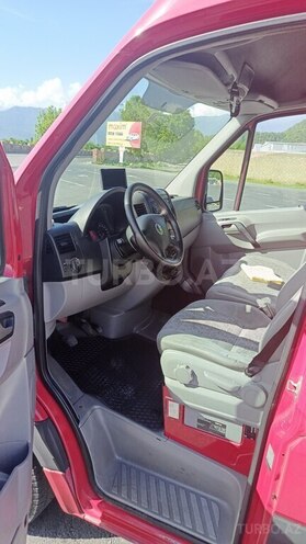 Volkswagen Crafter 2009, 300,000 km - 2.5 л - Zaqatala