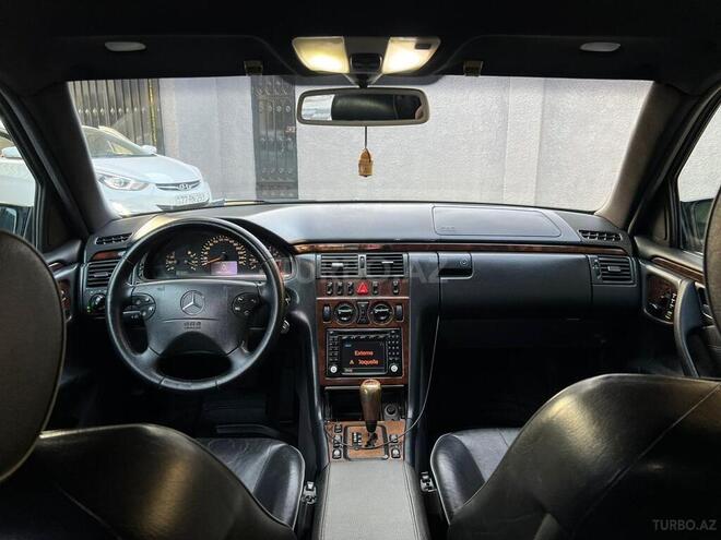 Mercedes E 320 1999, 500,000 km - 3.2 l - Naxçıvan