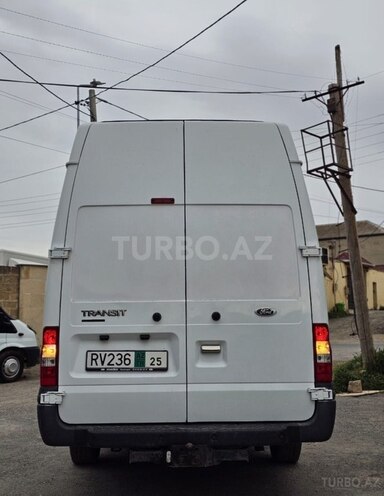 Ford Transit 2010, 245,000 km - 2.4 л - Bakı
