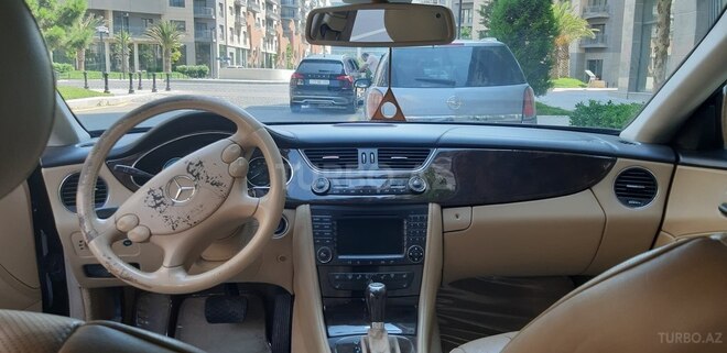 Mercedes CLS 350 2005, 210,000 km - 3.7 l - Bakı