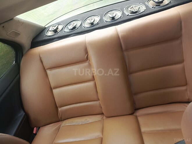 BMW 316 1994, 417,000 km - 1.6 l - Zaqatala